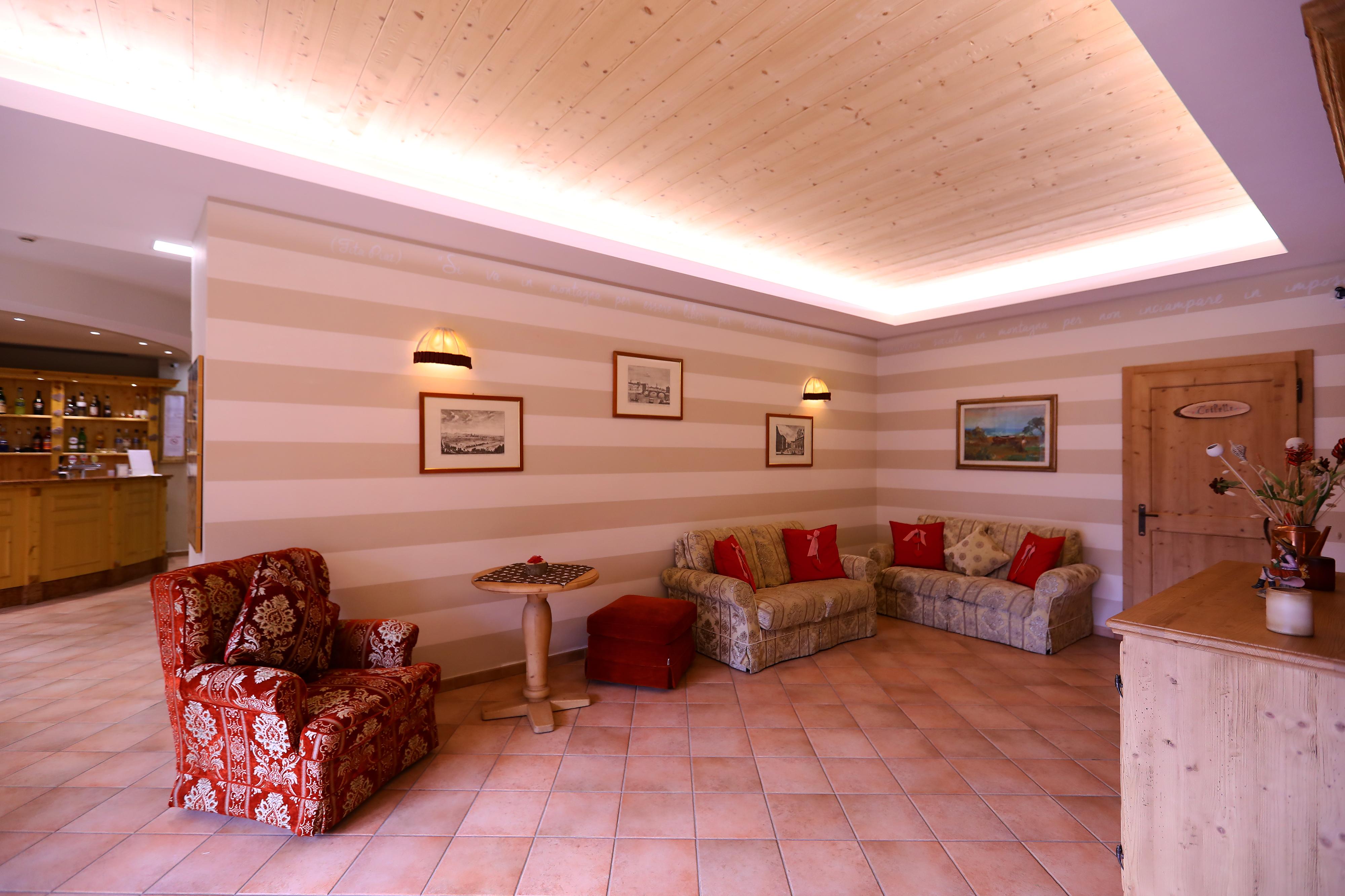 GH Hotel Piaz Pozza di Fassa Esterno foto