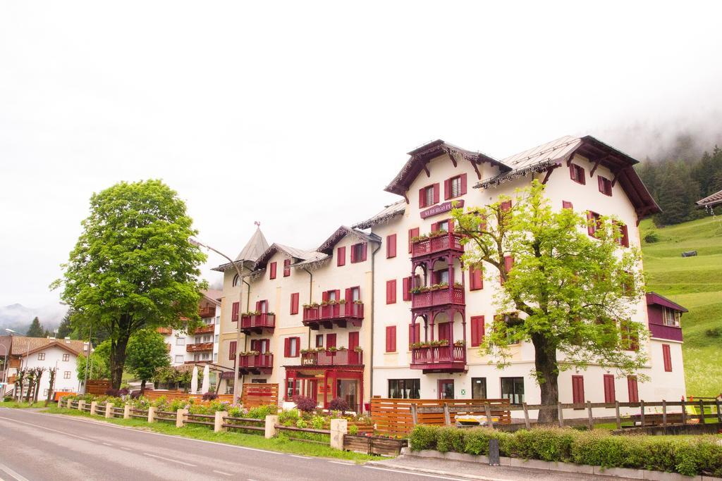 GH Hotel Piaz Pozza di Fassa Esterno foto