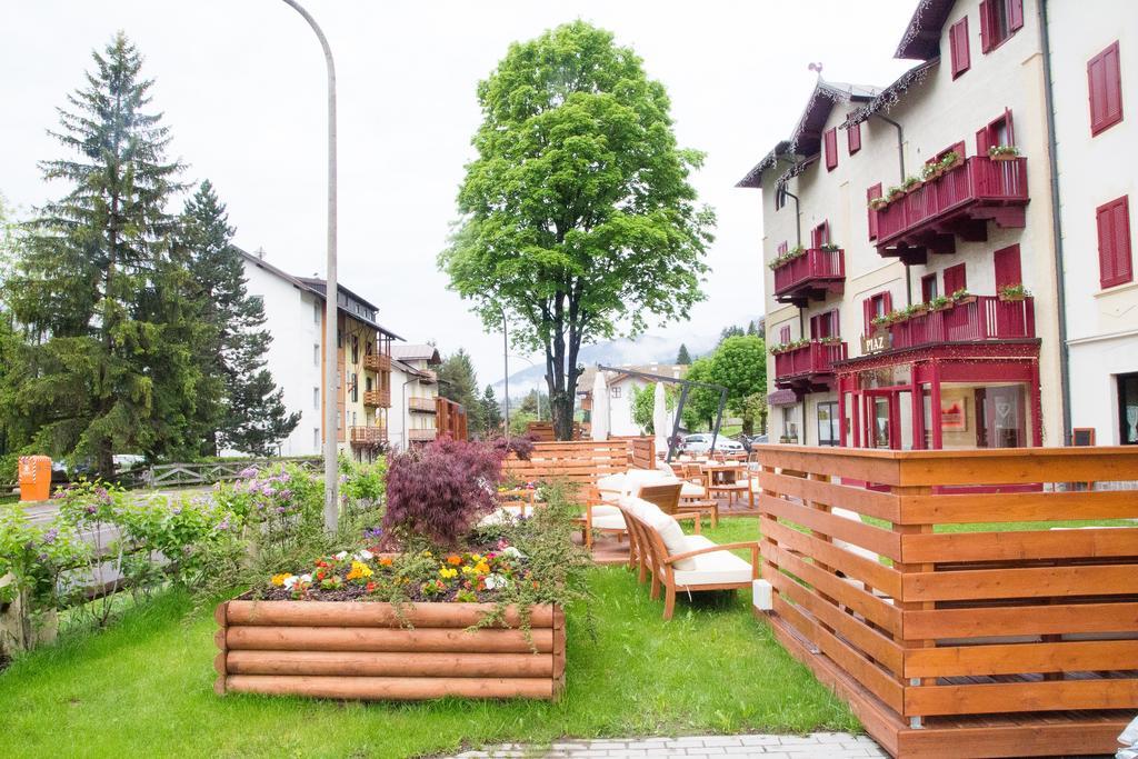 GH Hotel Piaz Pozza di Fassa Esterno foto