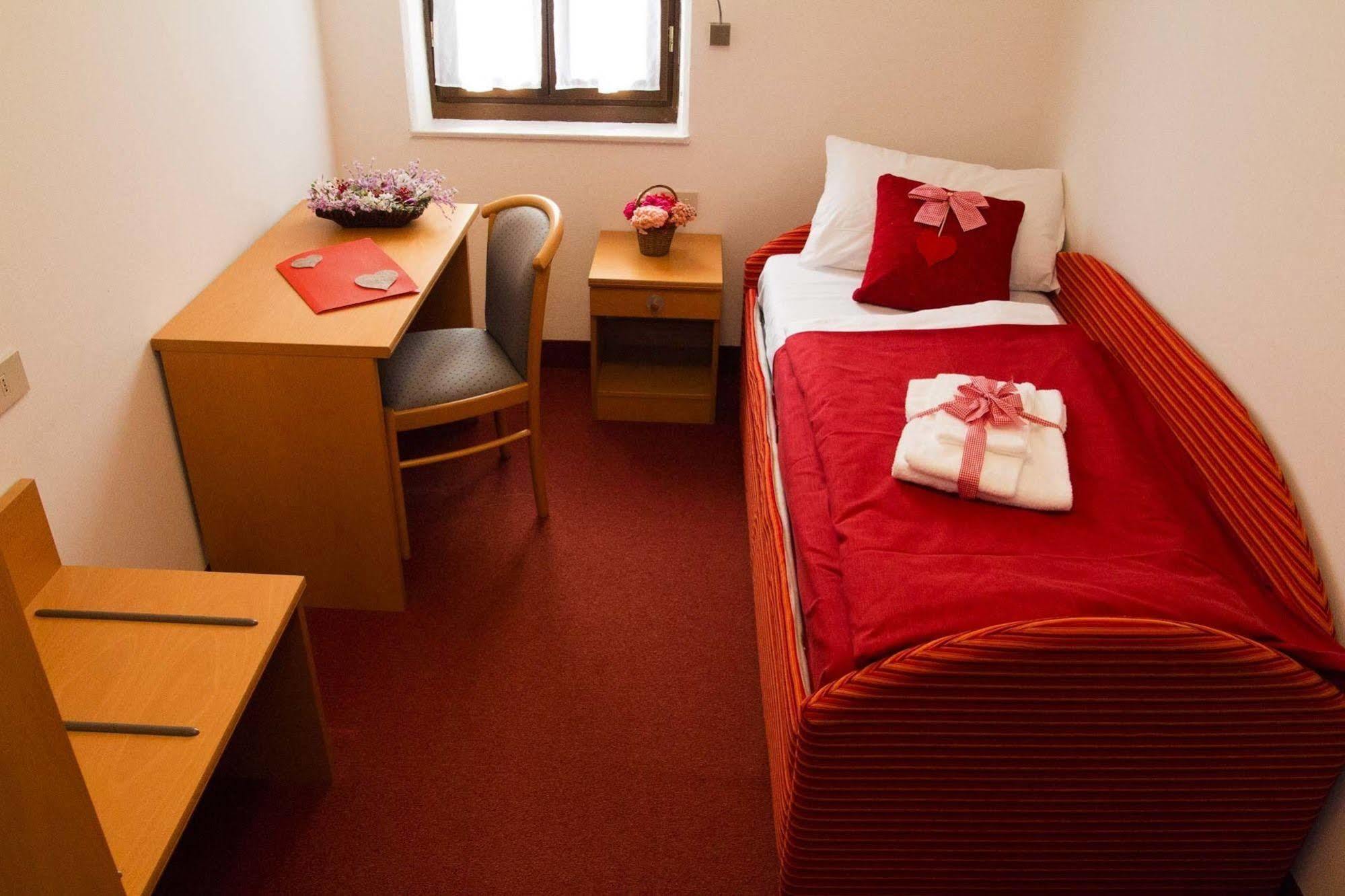 GH Hotel Piaz Pozza di Fassa Esterno foto