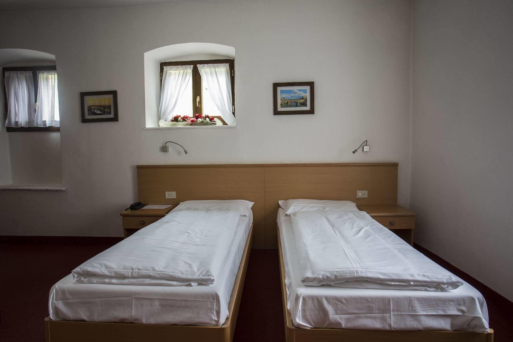 GH Hotel Piaz Pozza di Fassa Esterno foto